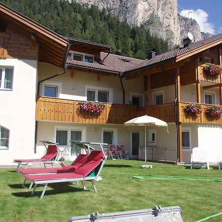 Garni La Majon Otel Selva di Val Gardena Dış mekan fotoğraf