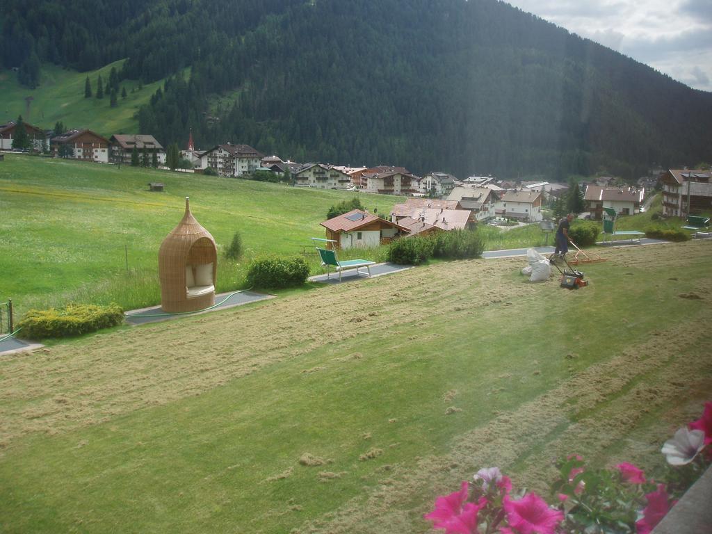 Garni La Majon Otel Selva di Val Gardena Dış mekan fotoğraf